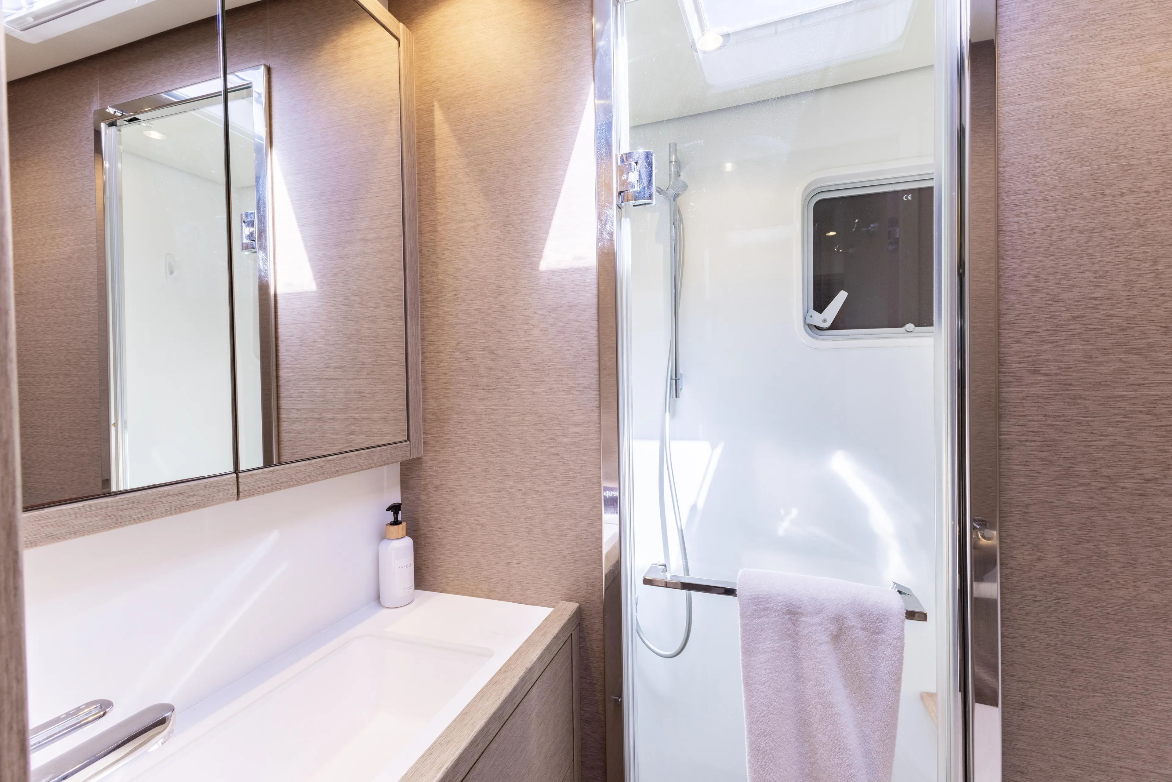 Mare Blu Yacht Photos Pics 