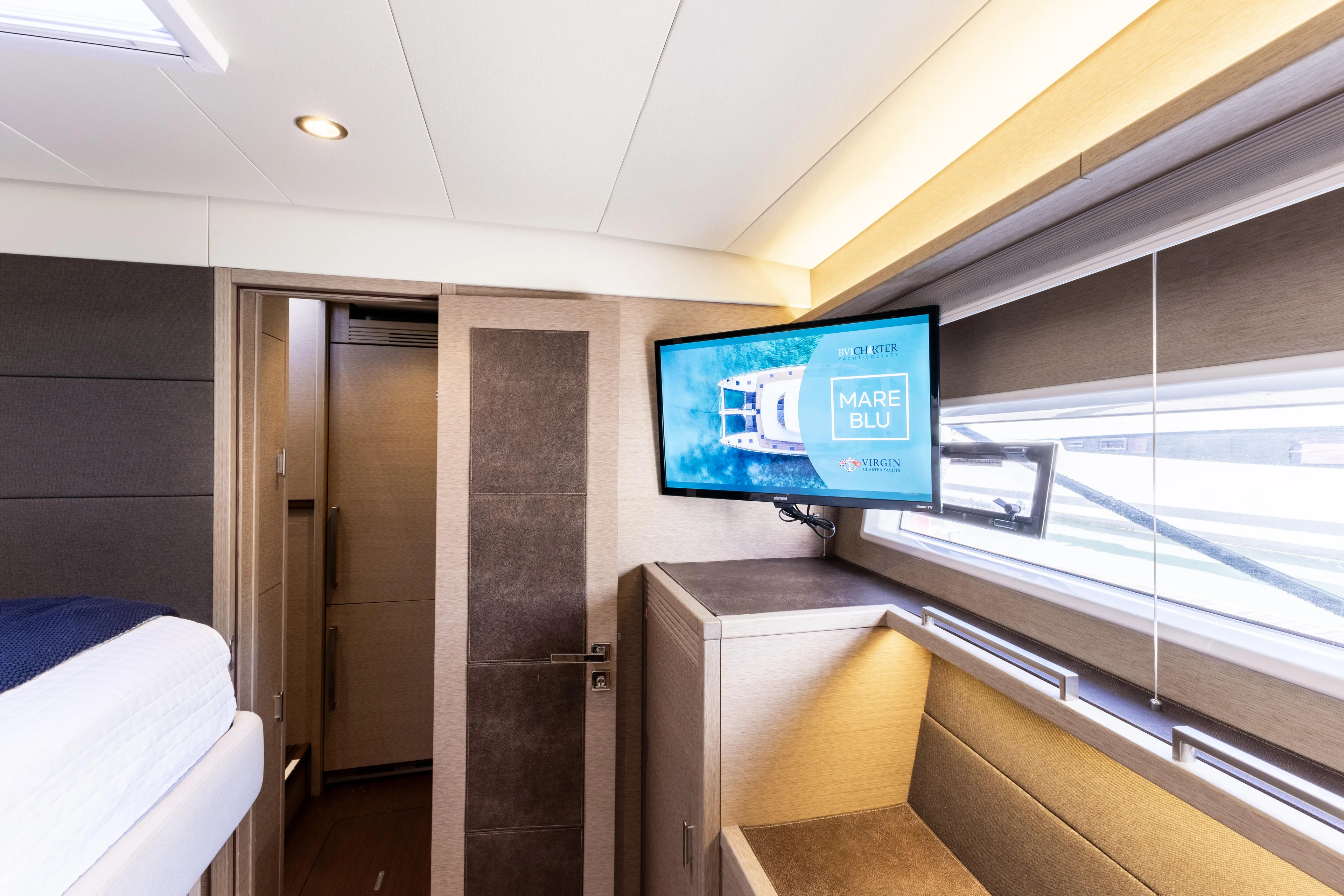 Mare Blu Yacht Photos Pics 