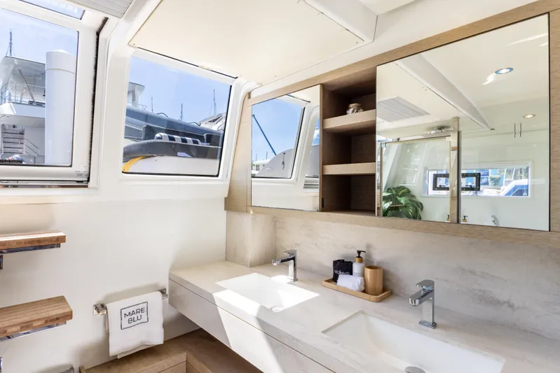 Mare Blu Yacht Photos Pics 