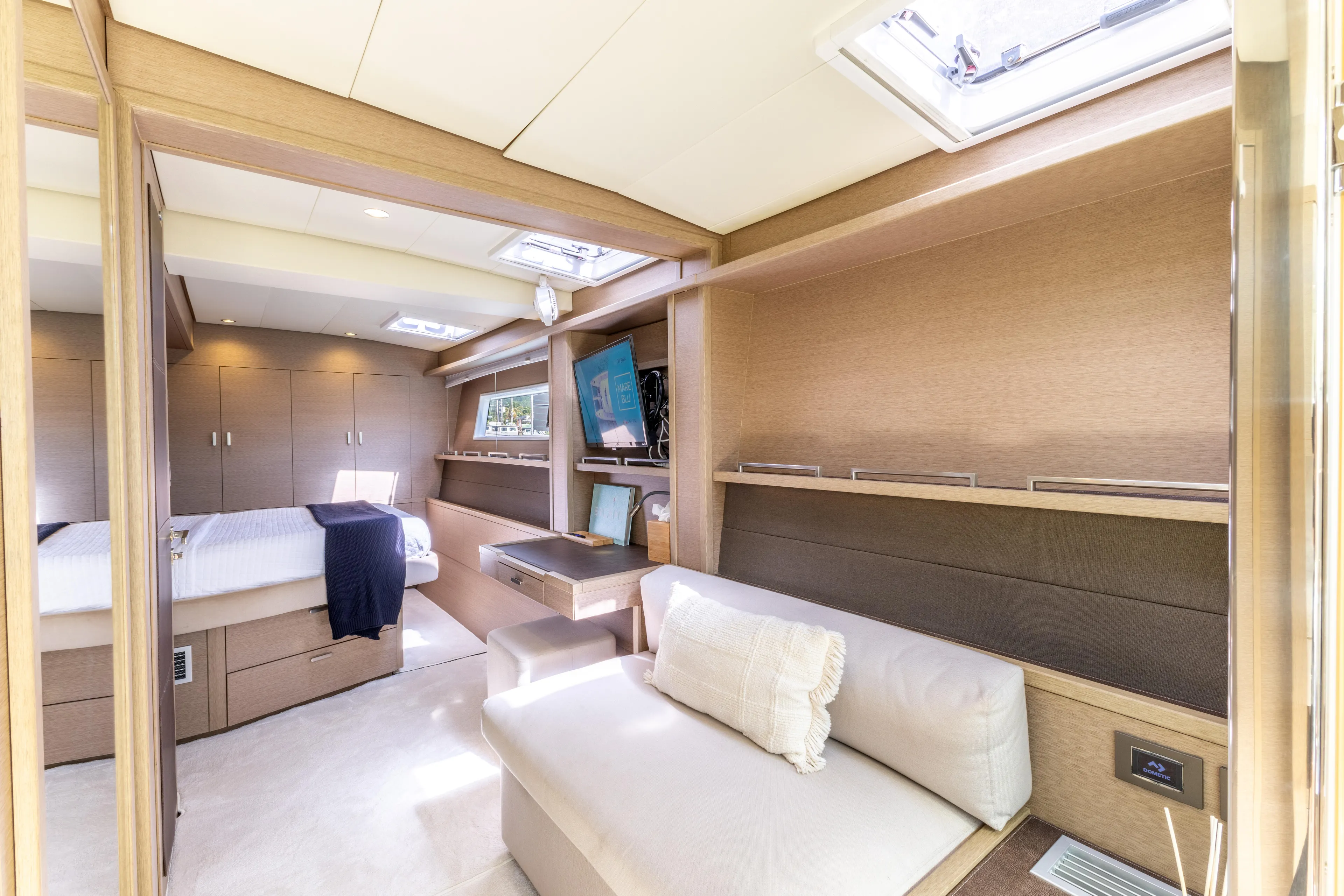 Mare Blu Yacht Photos Pics 