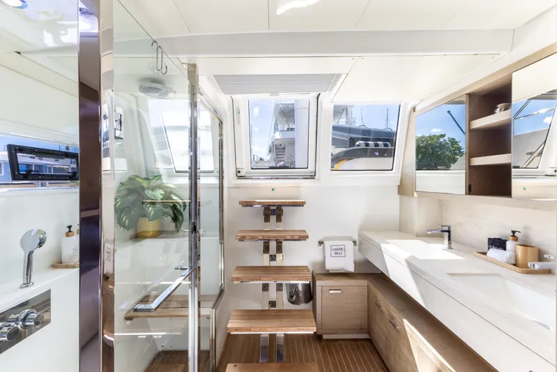 Mare Blu Yacht Photos Pics 