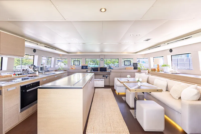 Mare Blu Yacht Photos Pics 