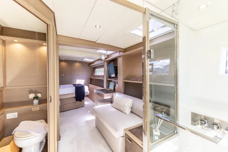 Mare Blu Yacht Photos Pics 