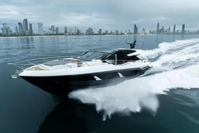 Sunseeker Predator 75