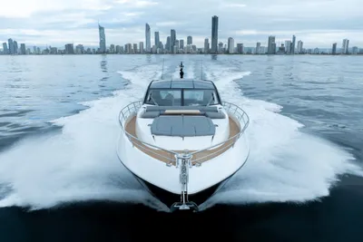 Sunseeker Predator 75