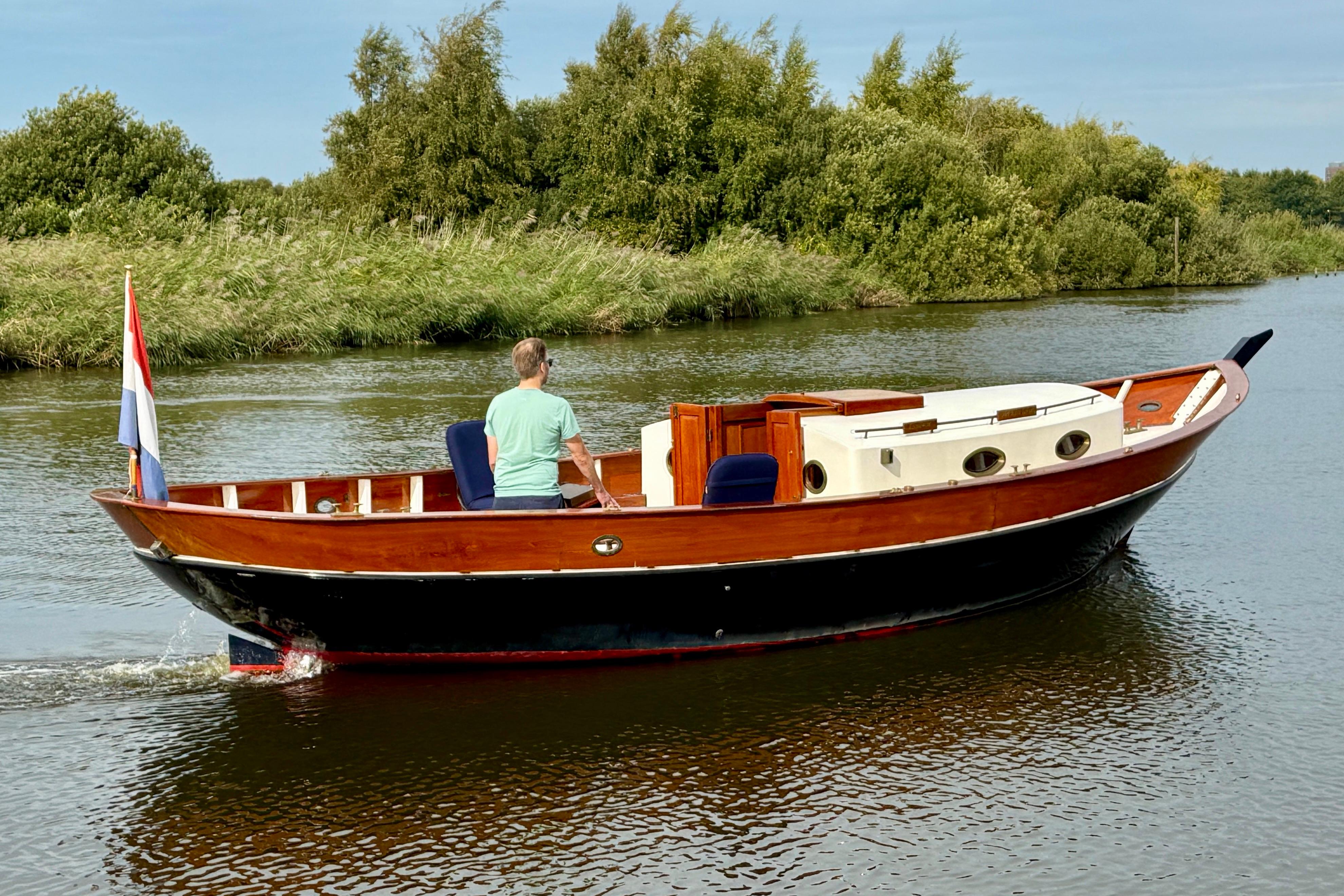 2002 Kajuitsloep Qullet 900