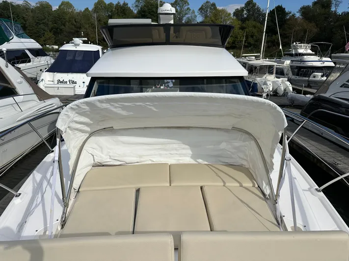 Vinovoyager Yacht Photos Pics 