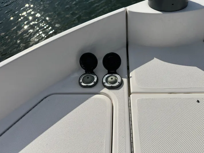 Vinovoyager Yacht Photos Pics 