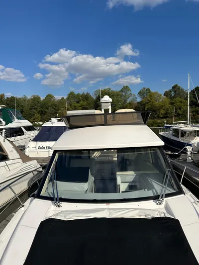 Vinovoyager Yacht Photos Pics 