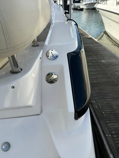 Vinovoyager Yacht Photos Pics 