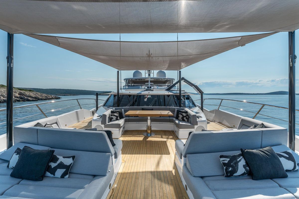 2020 Sunseeker 115 
