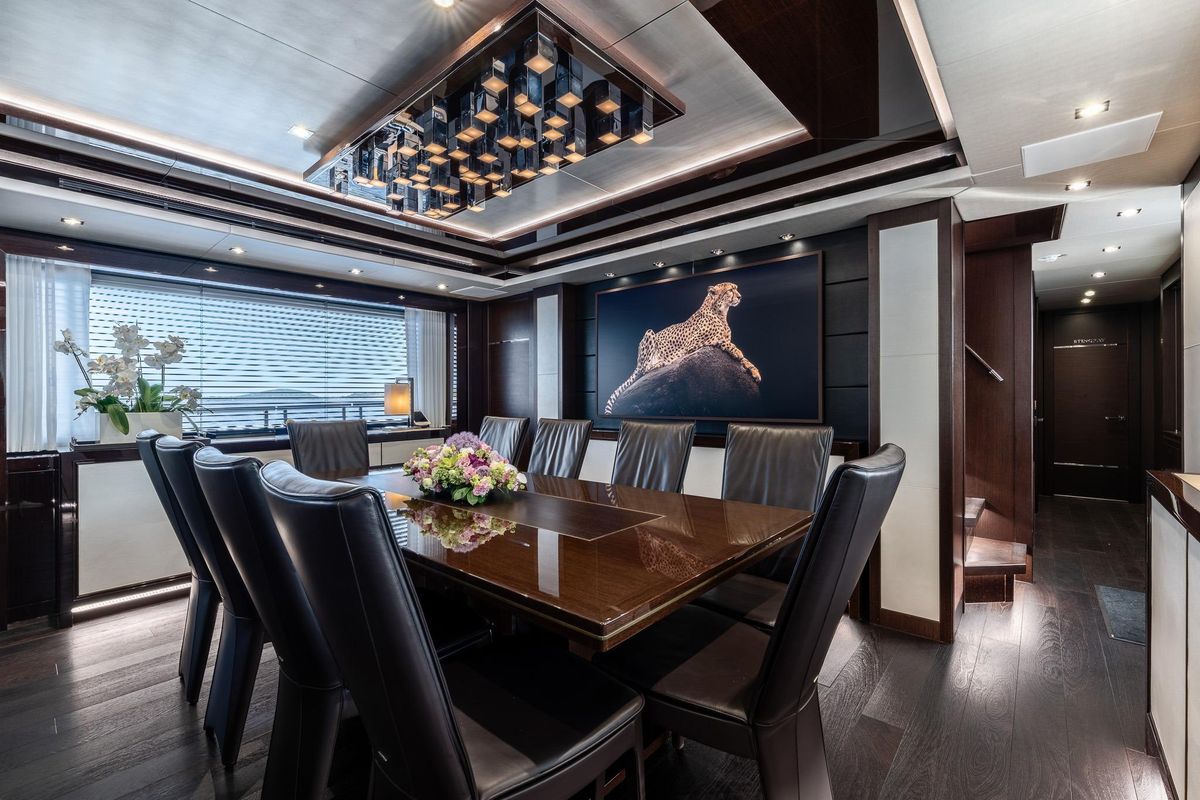 2020 Sunseeker 115 