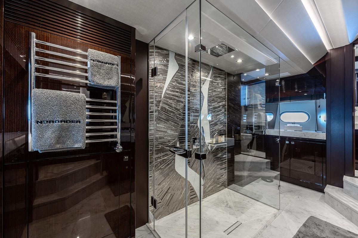 2020 Sunseeker 115 