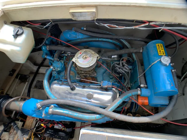 Paradise Falls Yacht Photos Pics 