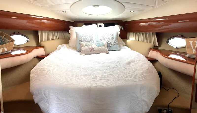 Blind Date Yacht Photos Pics 