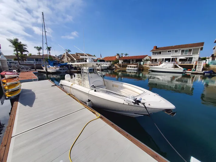 Shana Linn Yacht Photos Pics 