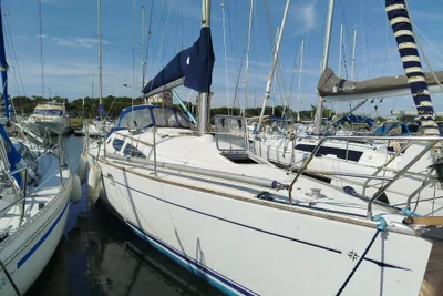 2004 Jeanneau Sun Odyssey 35