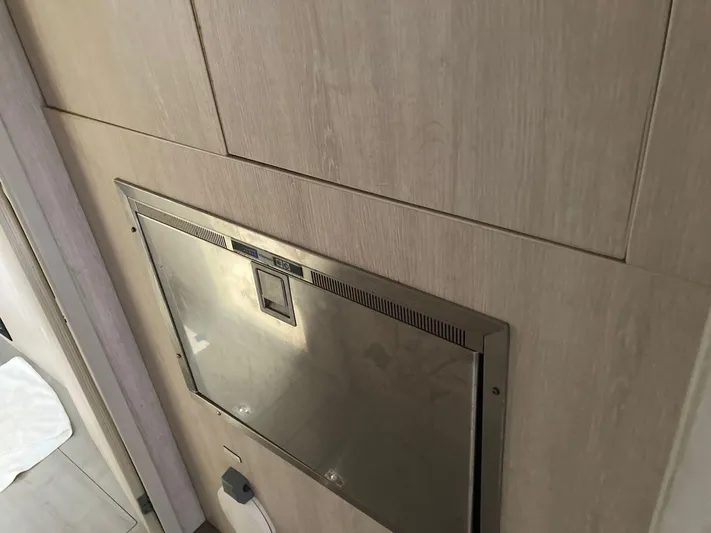 Double D Yacht Photos Pics 