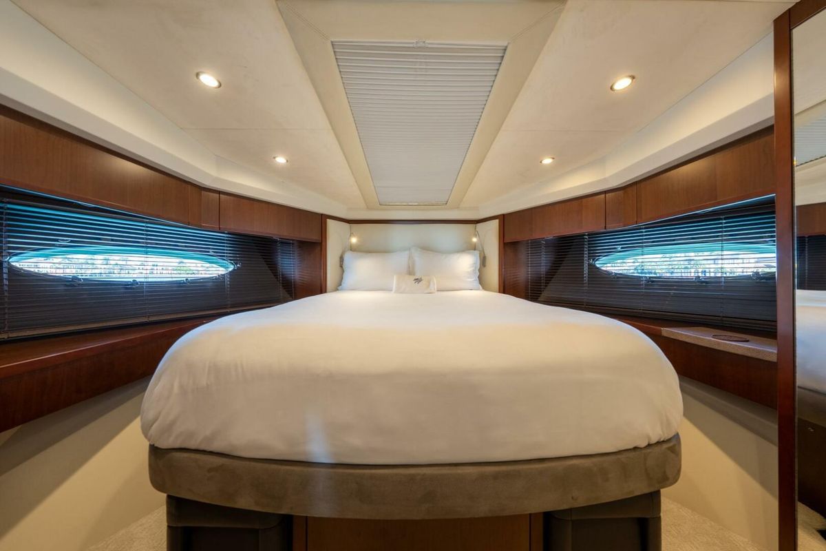 2012 Princess 64 
