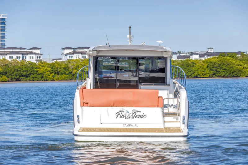  Yacht Photos Pics 2020 Sealine C390 yacht cruising in Tampa, Florida waters.