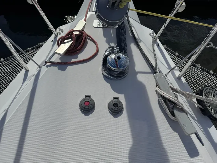 Encantado Yacht Photos Pics 