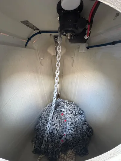 Encantado Yacht Photos Pics 