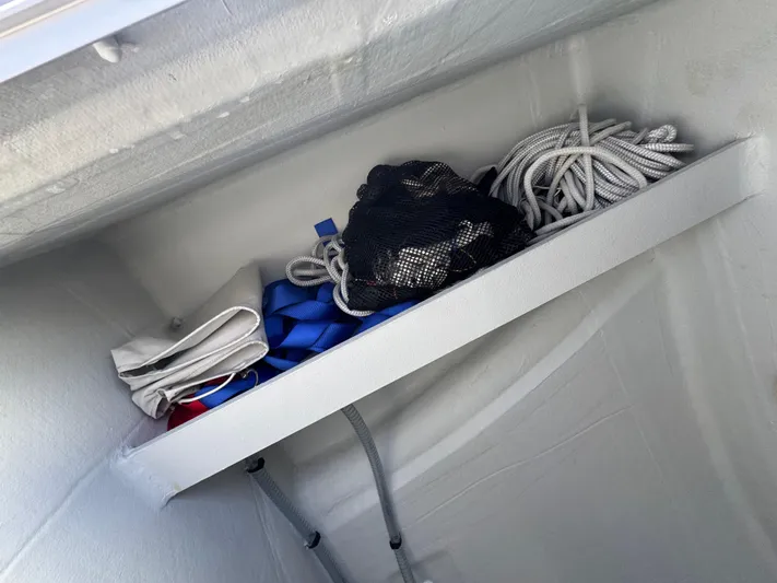 Encantado Yacht Photos Pics 