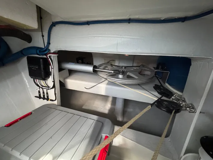 Encantado Yacht Photos Pics 