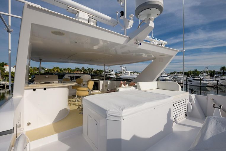 2001-95-westport-raised-pilothouse-motor-yacht