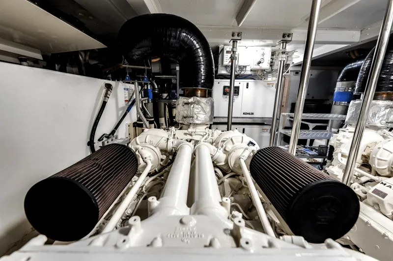 Ciao Bella Yacht Photos Pics 