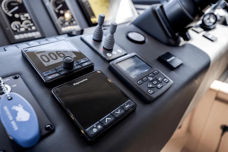 Ciao Bella Yacht Photos Pics 