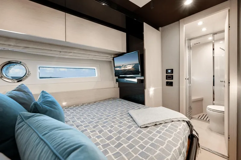 Ciao Bella Yacht Photos Pics 