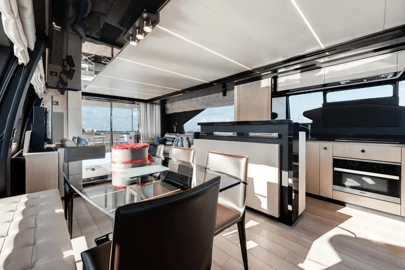 Ciao Bella Yacht Photos Pics 