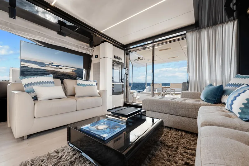 Ciao Bella Yacht Photos Pics 