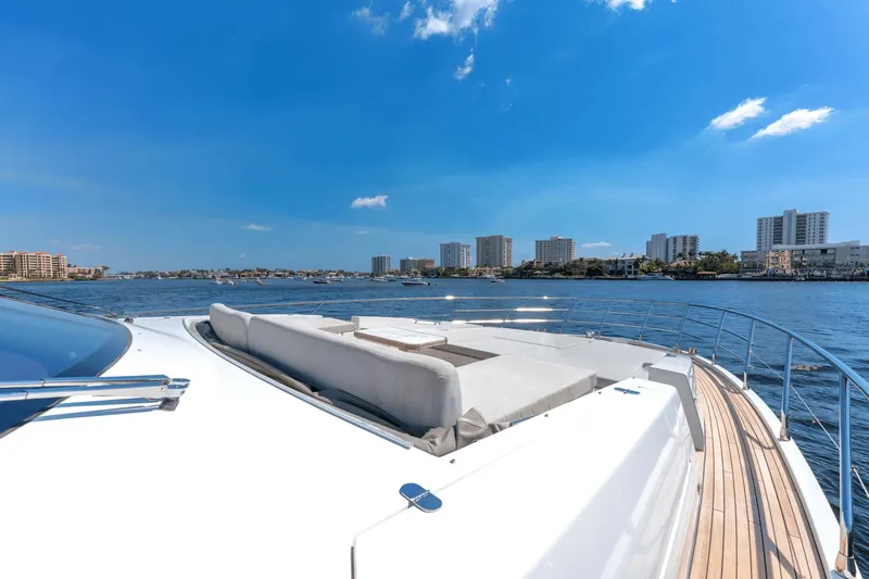 Ciao Bella Yacht Photos Pics 