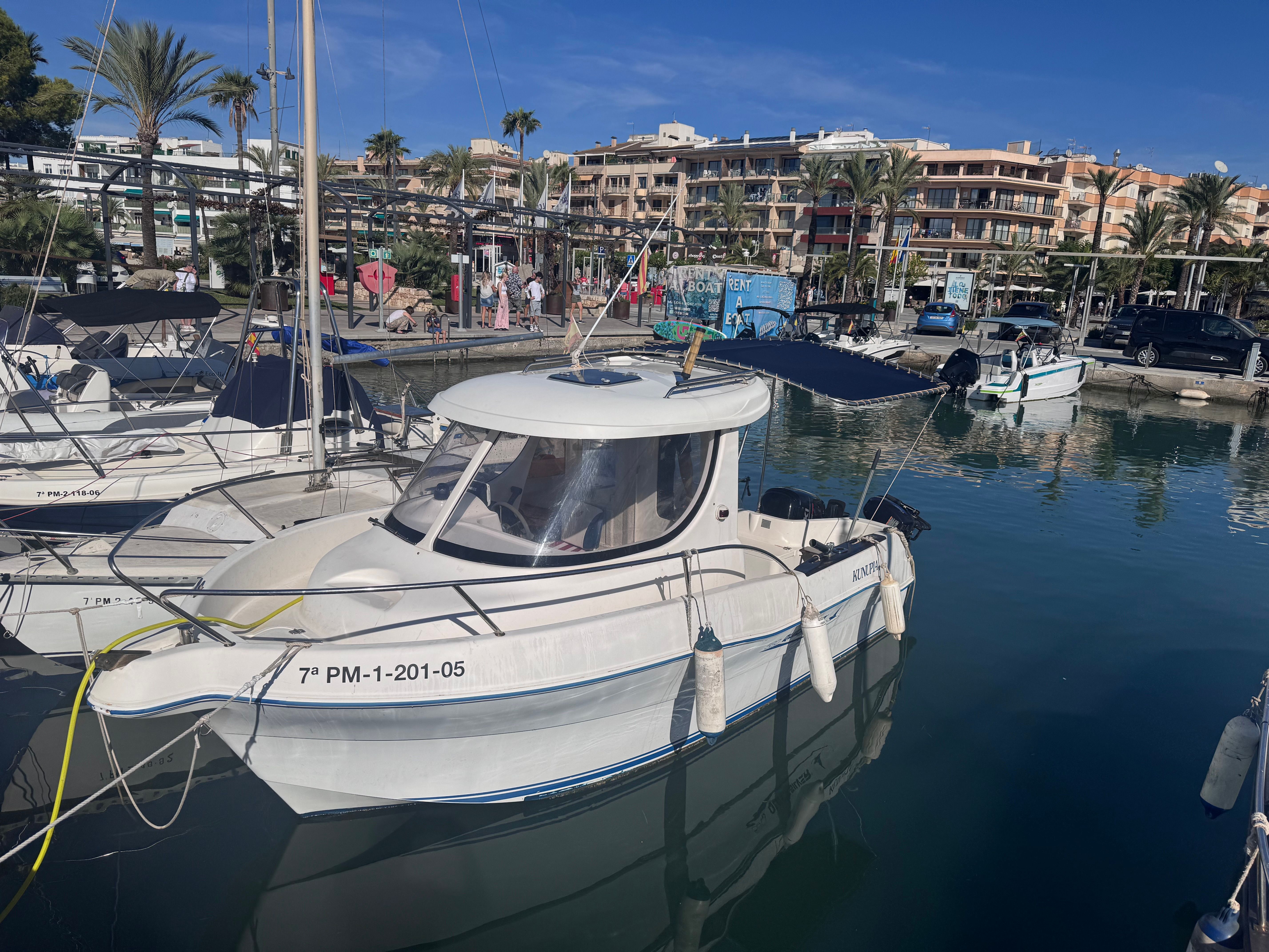 2005 Quicksilver 580 Pilothouse