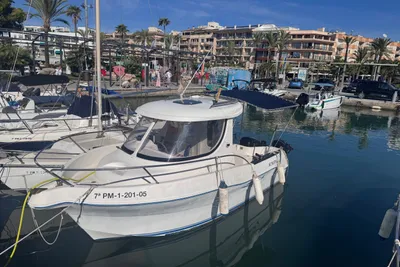 2005 Quicksilver 580 Pilothouse