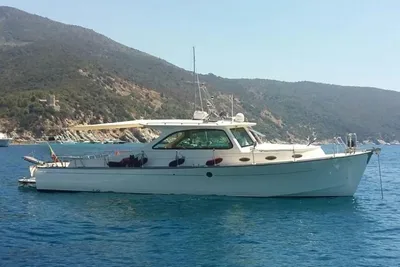 2009 Rose Island Lobster 49