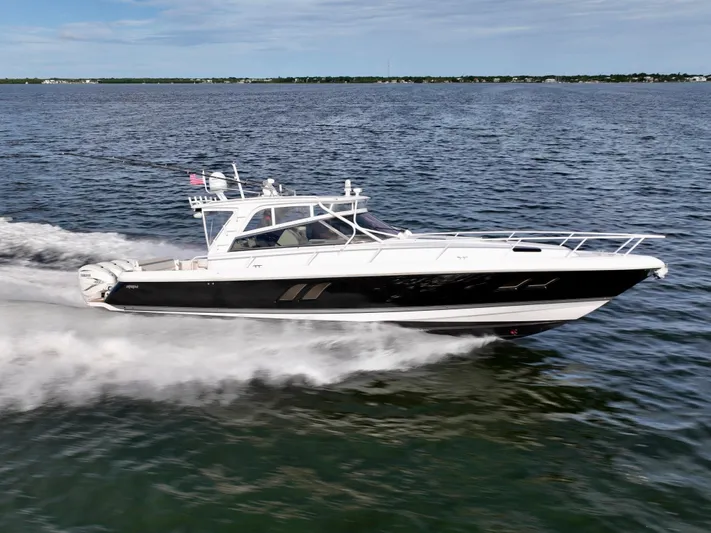  Yacht Photos Pics 47ft Intrepid 2019