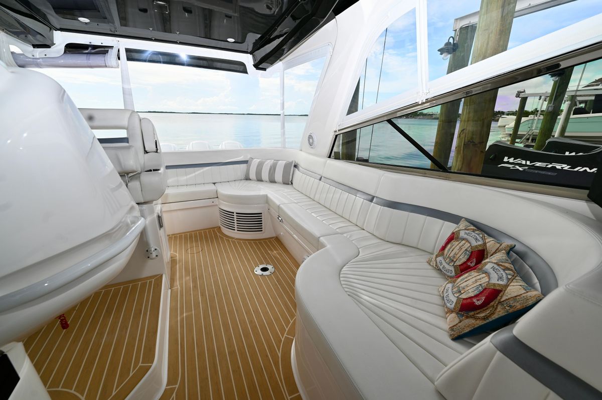 2019 Intrepid 47 