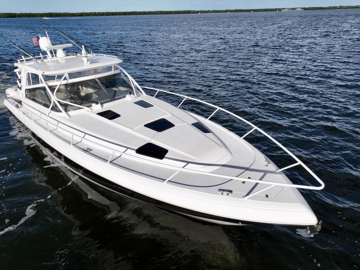 2019 Intrepid 47 