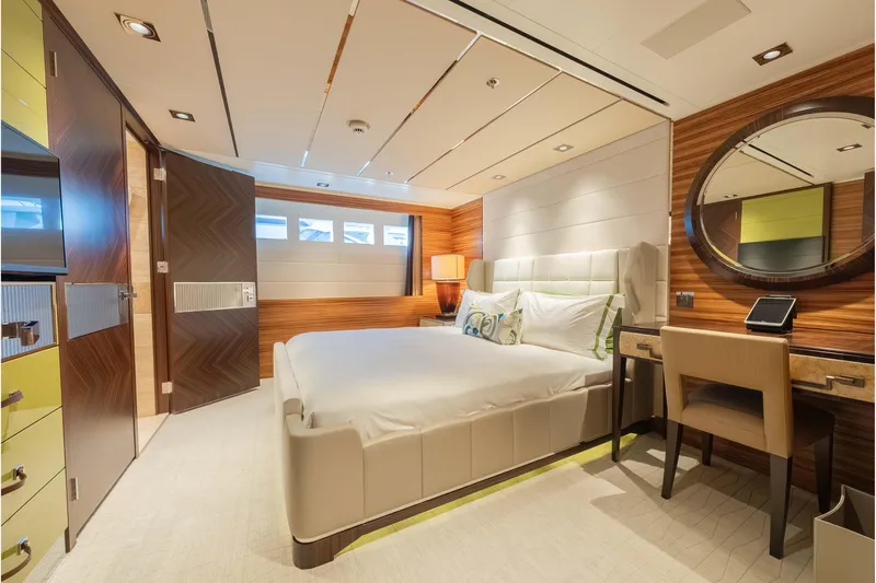 Superyacht W Yacht Photos Pics Luxurious bedroom interior on 2013 Feadship motor yacht, featuring elegant design and modern amenities.
