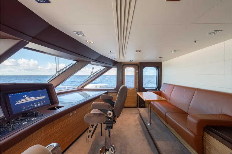 Superyacht W Yacht Photos Pics Luxurious interior of 2013 Feadship motor yacht with leather seating and ocean view.