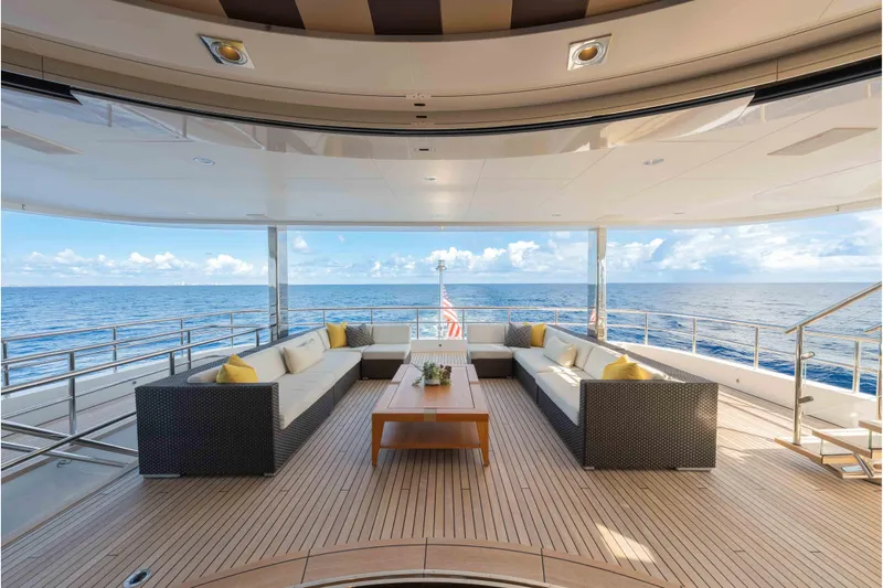 Superyacht W Yacht Photos Pics Luxurious 2013 Feadship motor yacht deck with ocean view and elegant seating area.