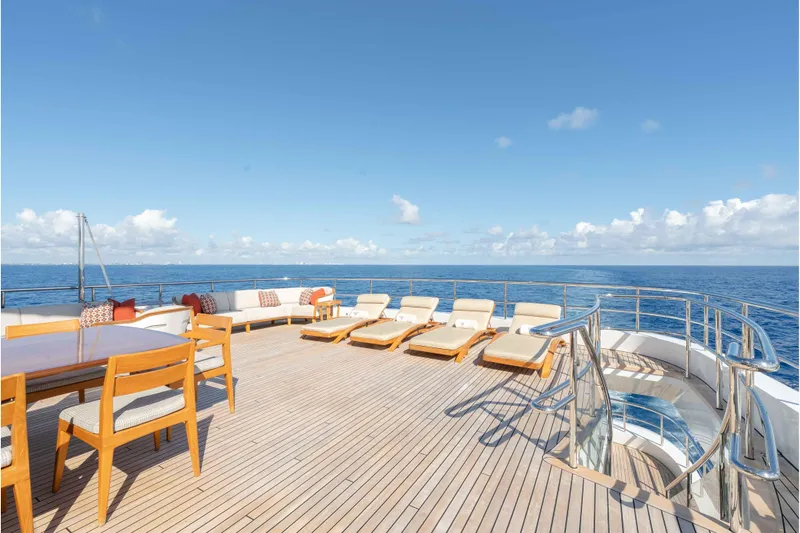 Superyacht W Yacht Photos Pics Luxurious 2013 Feadship motor yacht deck with sun loungers and ocean view.