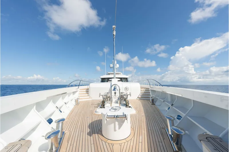 Superyacht W Yacht Photos Pics Luxurious 2013 Feadship motor yacht deck with ocean view and clear blue sky.