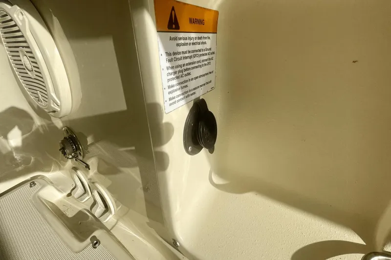 No Name On Record Yacht Photos Pics 