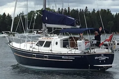 Aztec Nautilus 11M