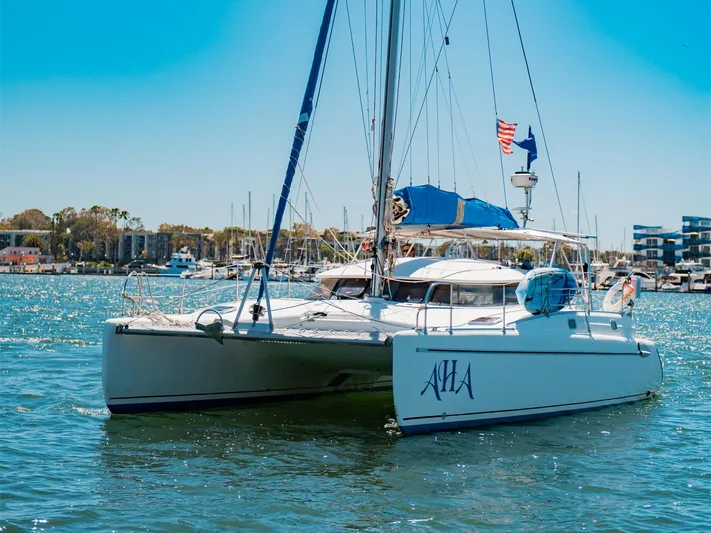 Aha Yacht Photos Pics 