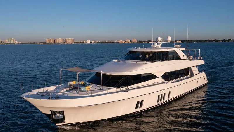 Sea N Sea Yacht Photos Pics 